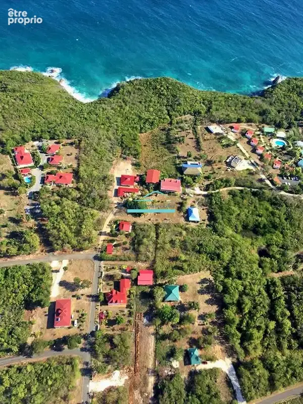 MARIE-GALANTE   Ensemble immobilier vue mer 180o : villa + 3 bungalows + terrain constructible - photo 19