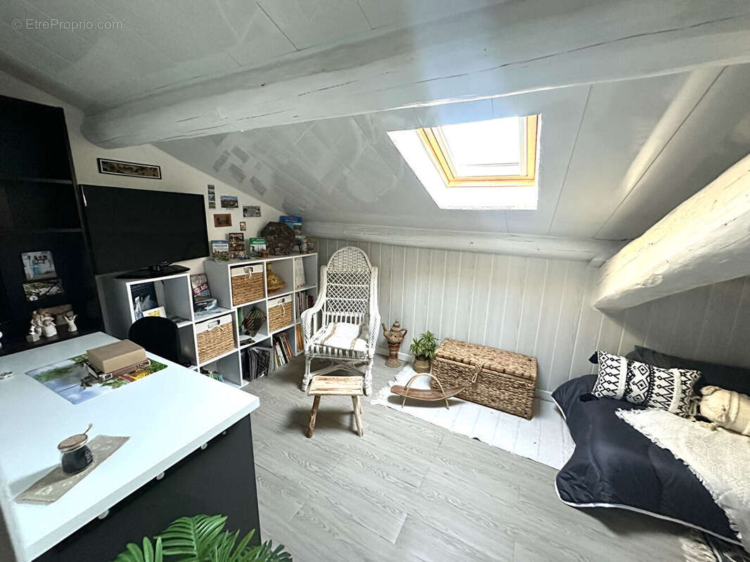 Appartement à CHATEAURENARD