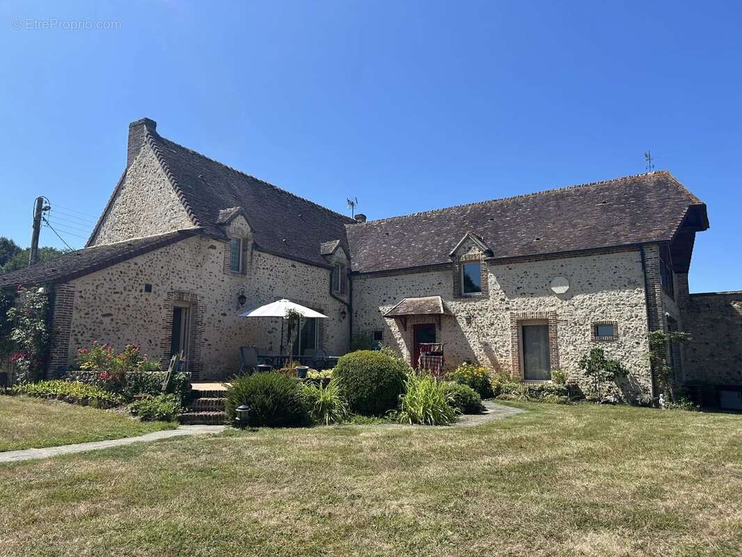 Maison à MORTAGNE-AU-PERCHE