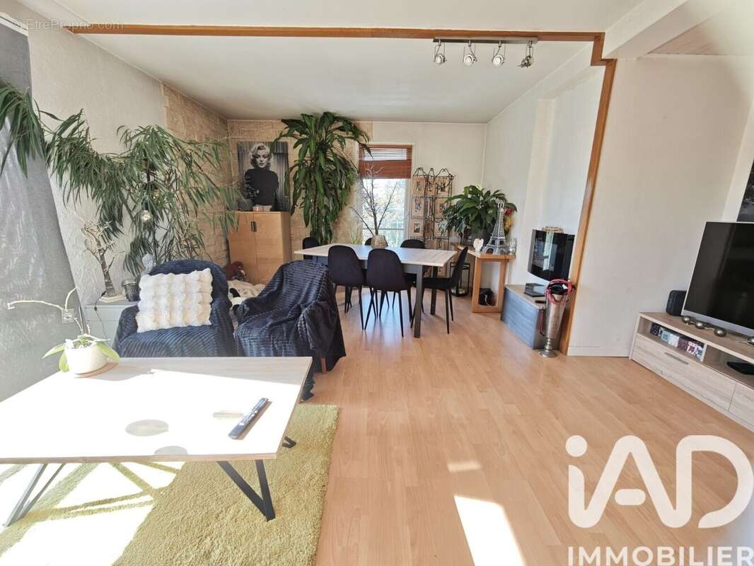 Photo 5 - Appartement à FRESNES