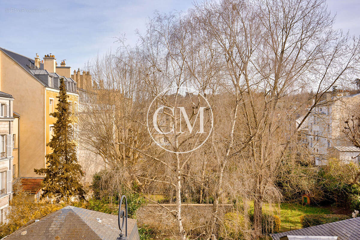 Appartement à VERSAILLES
