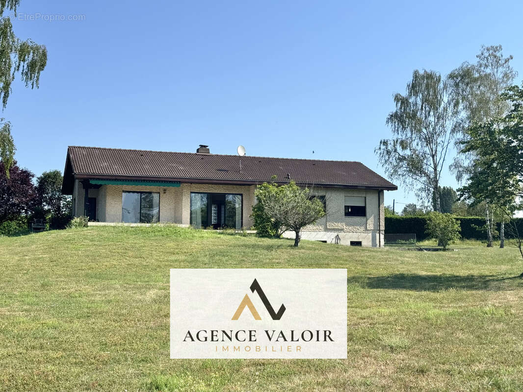 Domaine - maison et etangs sur plusieurs hectares - photo 7