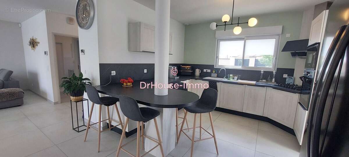 Maison à BREVIANDES