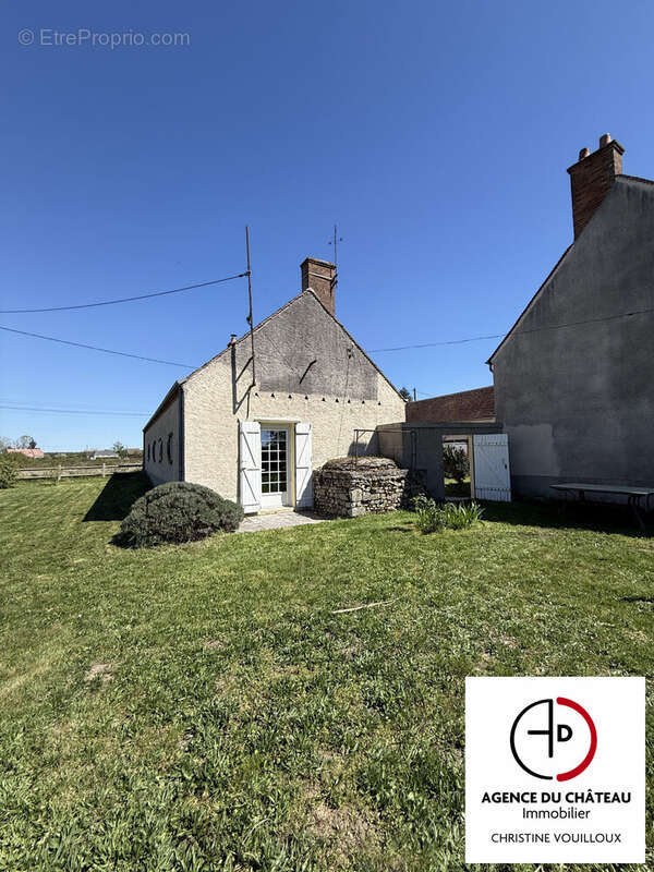 Maison à SAINT-BENOIT-SUR-LOIRE