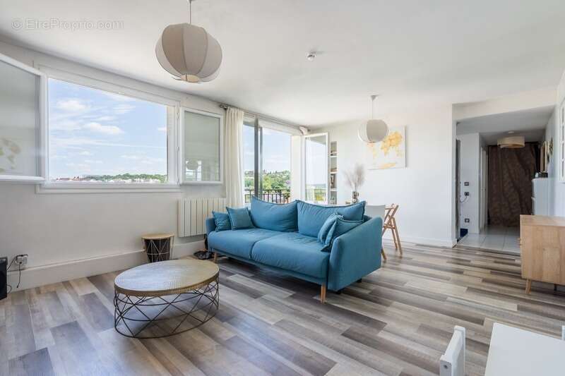 Appartement à LE PERREUX-SUR-MARNE