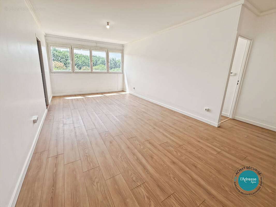 Appartement à RIS-ORANGIS