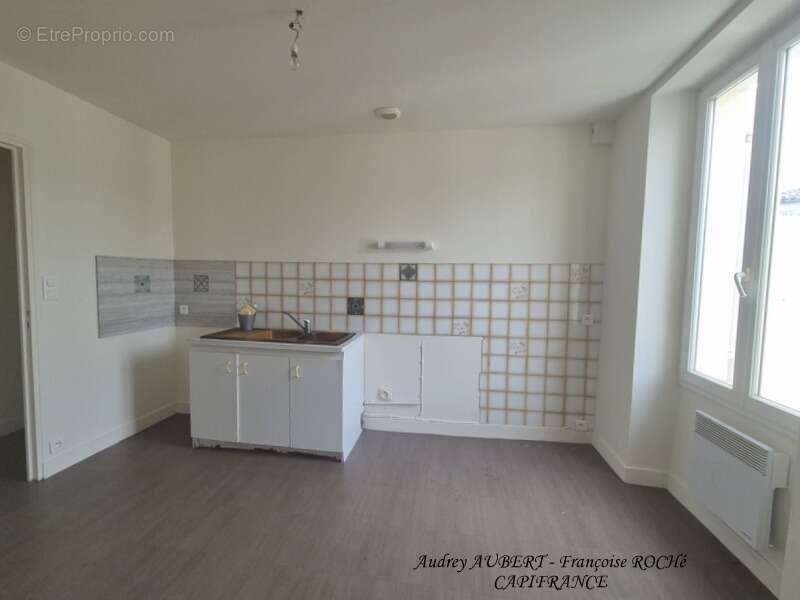 Appartement à TONNAY-BOUTONNE