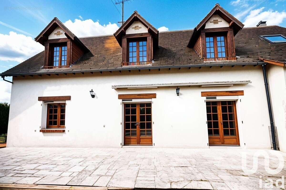 Photo 2 - Maison à VINEUIL