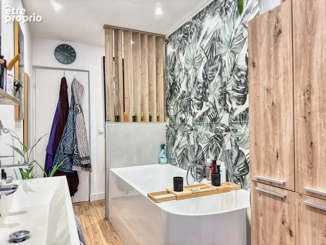 Appartement 93 m² à Neuville-Sur-Saone  - photo 8