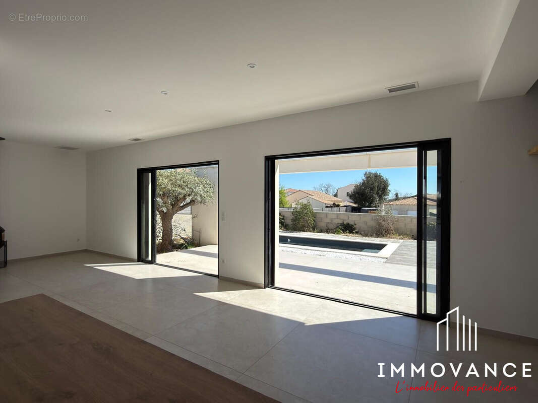 Maison à SAINT-MATHIEU-DE-TREVIERS