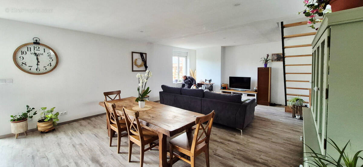 Maison à VIEUX-BERQUIN