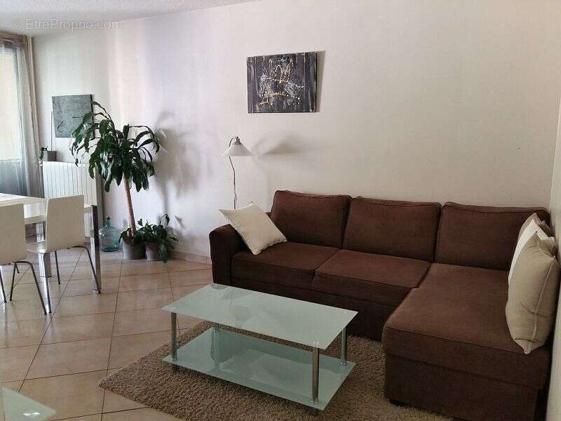 Appartement 73 m² à Toulon  - photo 3