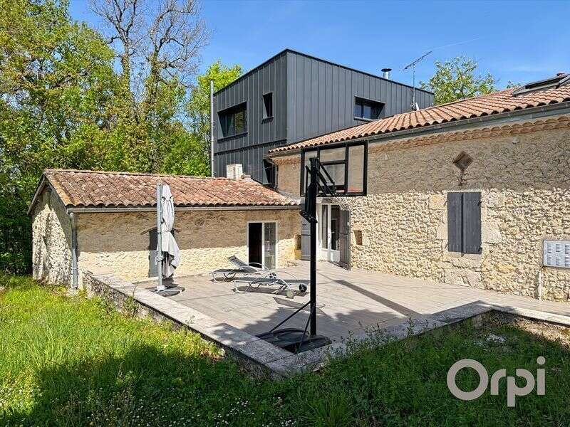 Maison à SAINT-CLAR