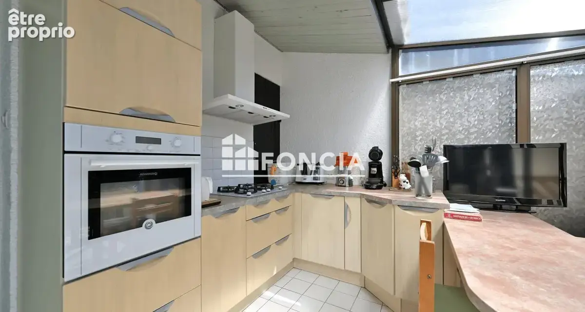 AIGUES-MORTES Villa avec deux chambres et petit jardin parking - photo 3