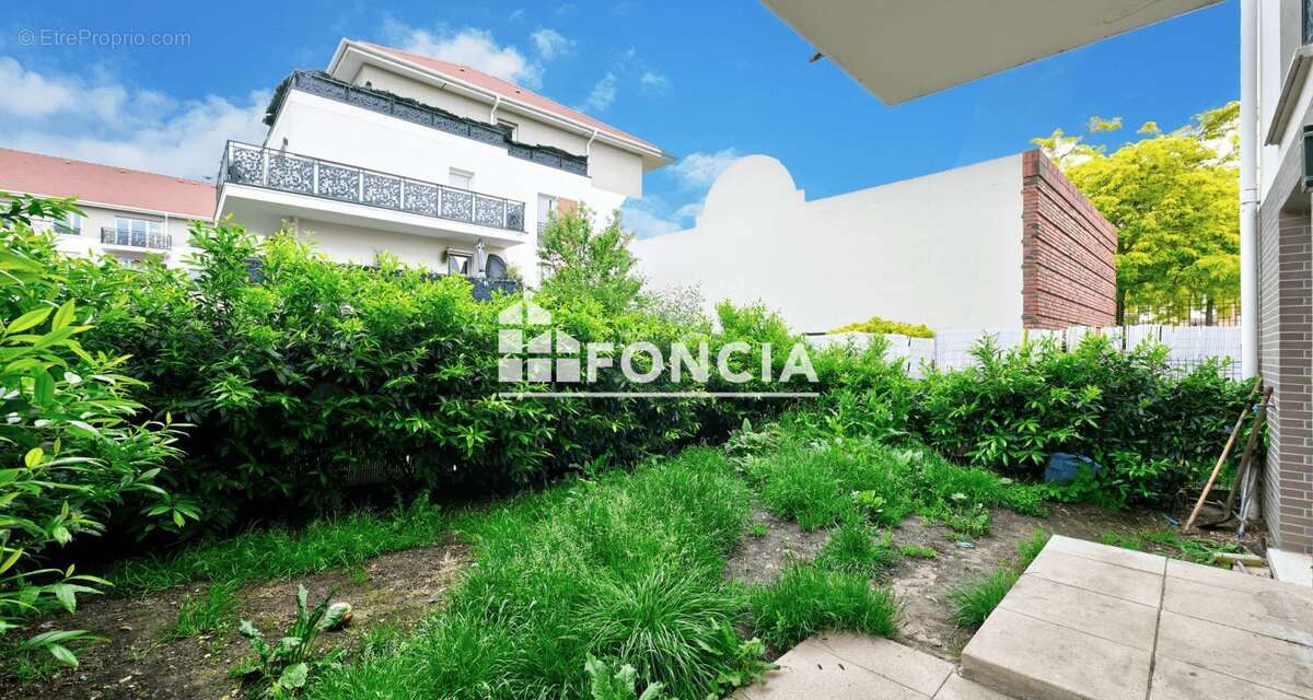Appartement à JOUY-LE-MOUTIER
