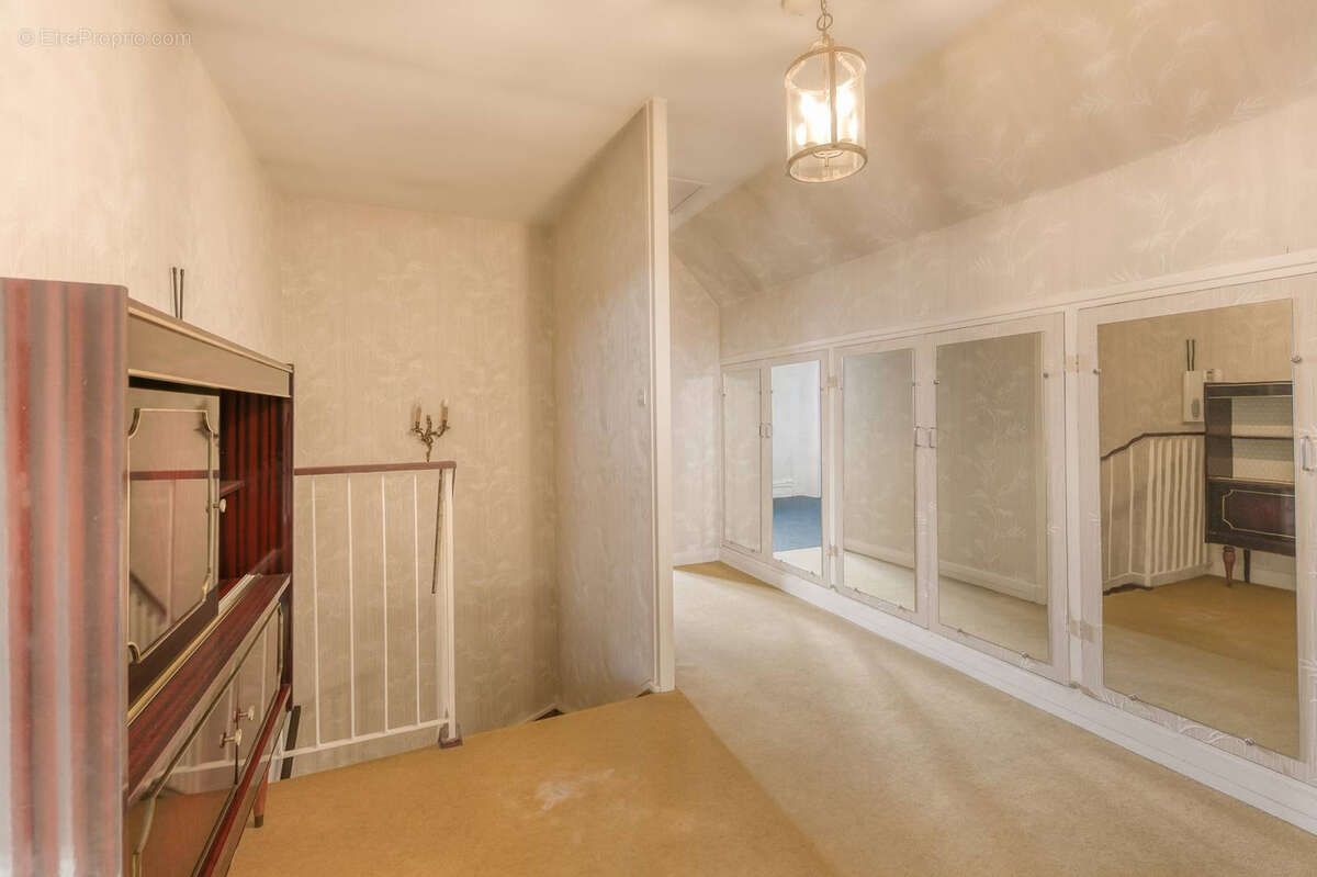 Maison à PONTAULT-COMBAULT