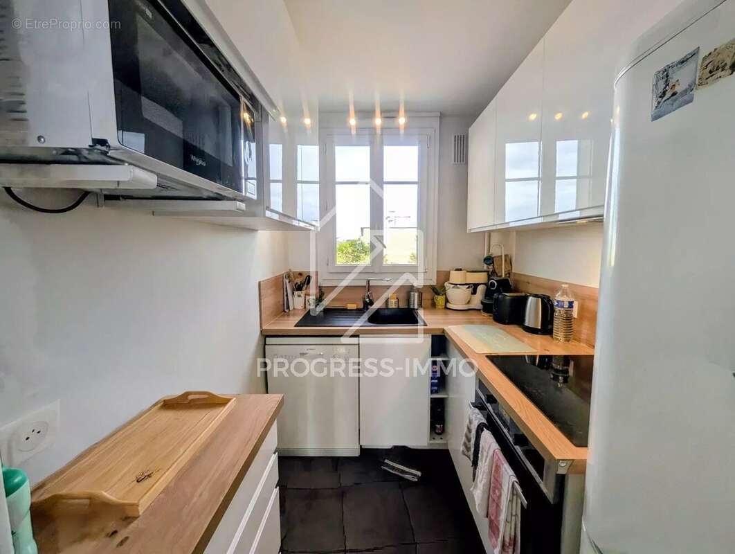 Appartement à SAINT-MAUR-DES-FOSSES