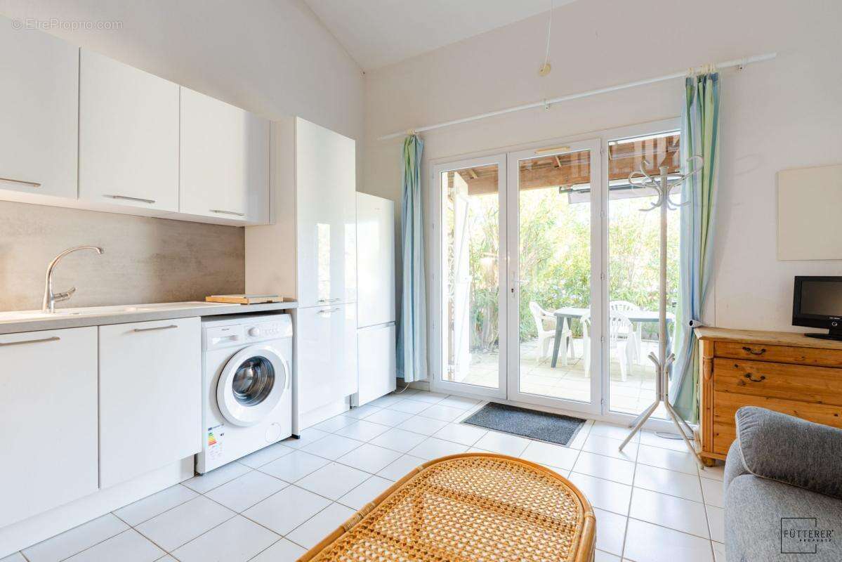 Pavillon 3 pièces + Mezzanine et avec Pkg privé (SH: 47,10) - photo 3