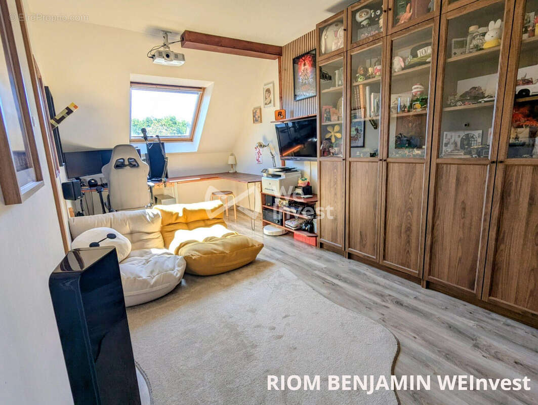Maison 100 m² à Le Mans  - photo 2