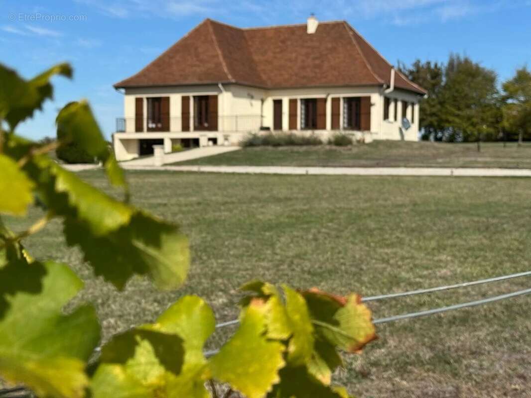 Maison à POMPORT