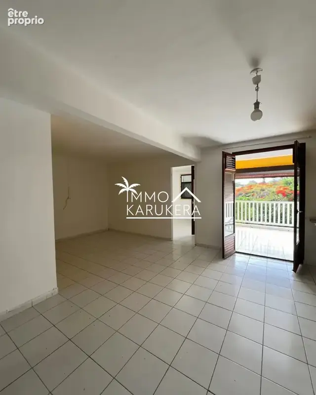 Appartement T3 à Basse-Terre - photo 2