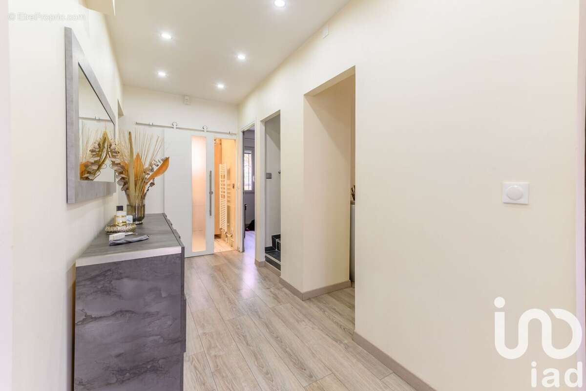 Photo 5 - Maison à FONTENAY-EN-PARISIS