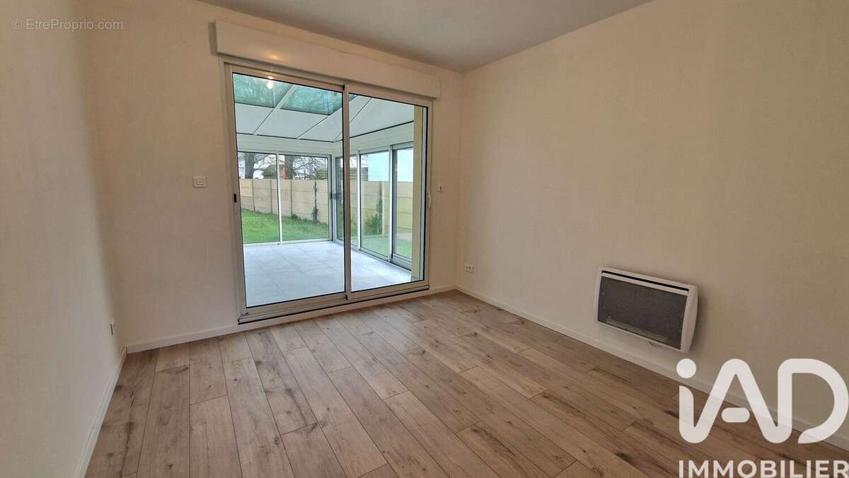 Photo 8 - Maison à SAINT-ETIENNE-DE-MONTLUC