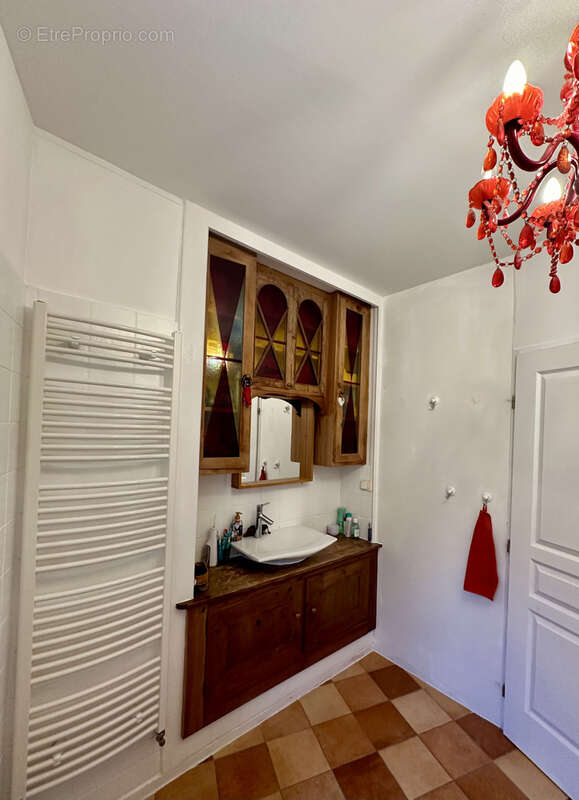 Maison à CHARLY