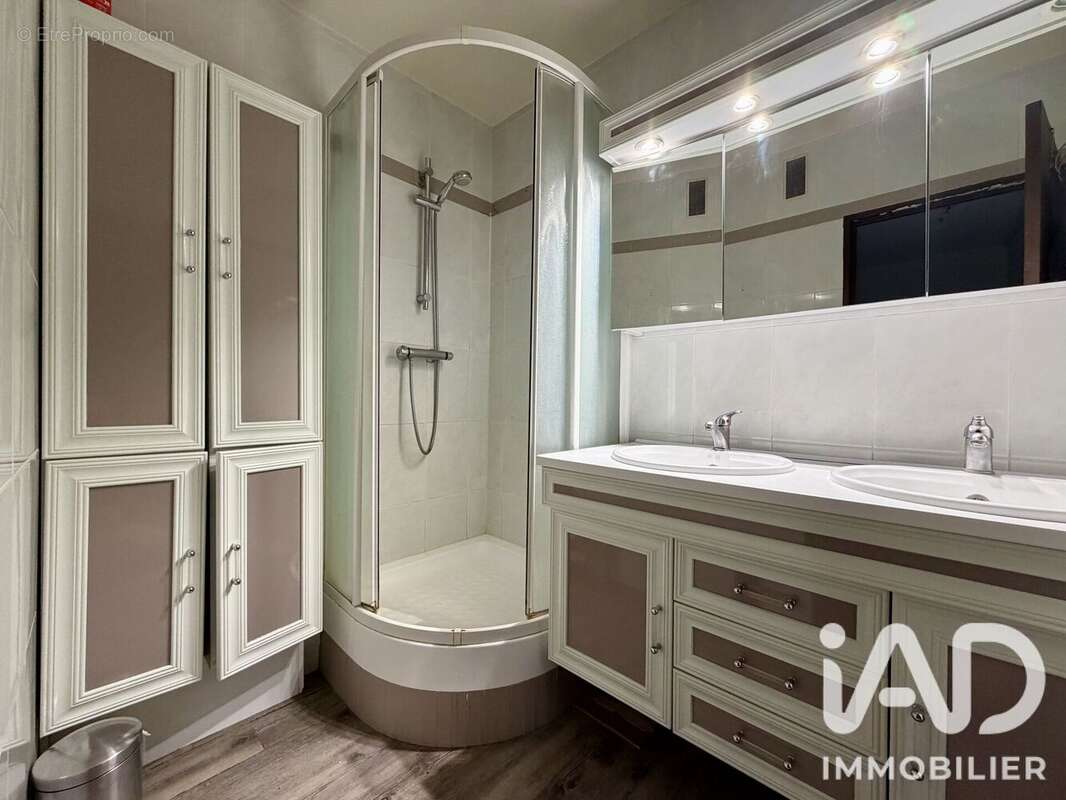Photo 8 - Appartement à SAINT-MICHEL-SUR-ORGE