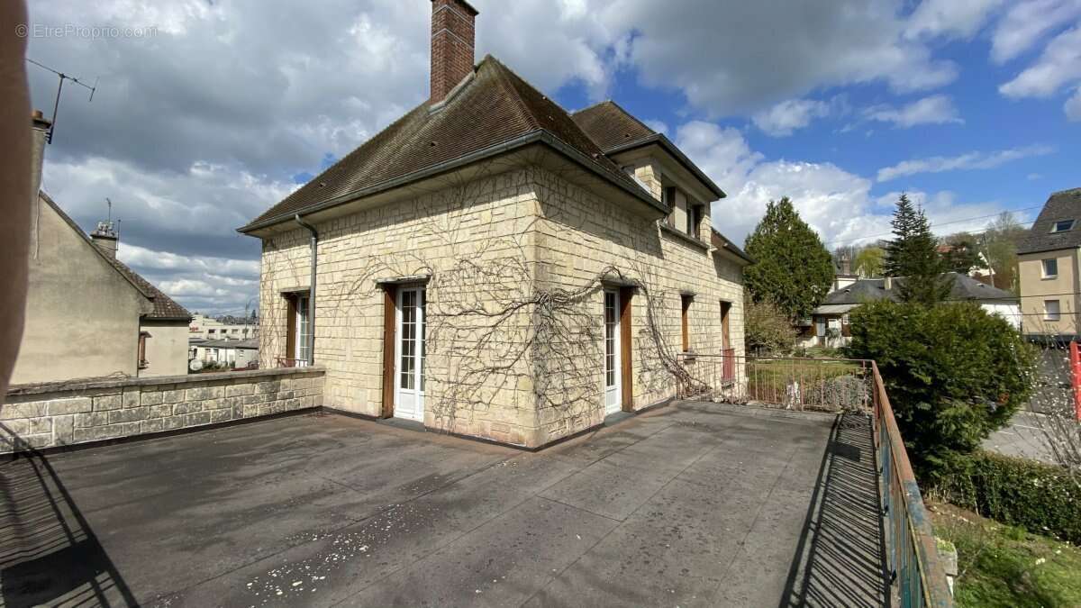 Maison à VIMOUTIERS