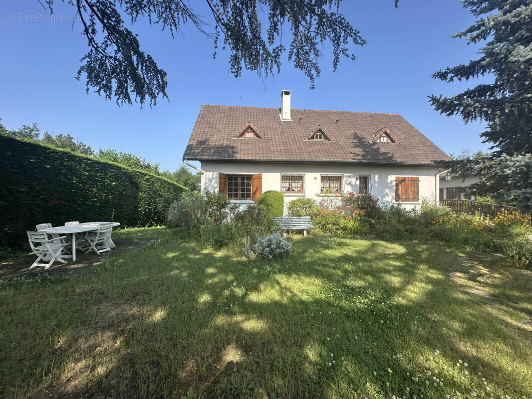 Maison à FRANCHEVILLE