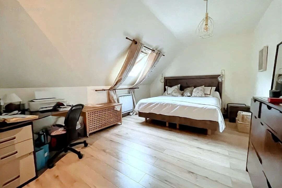 Maison à VILLIERS-SUR-MORIN