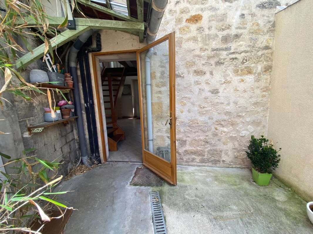 Appartement à GOUVIEUX