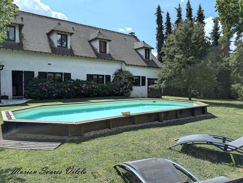 Maison à CHAUMES-EN-BRIE