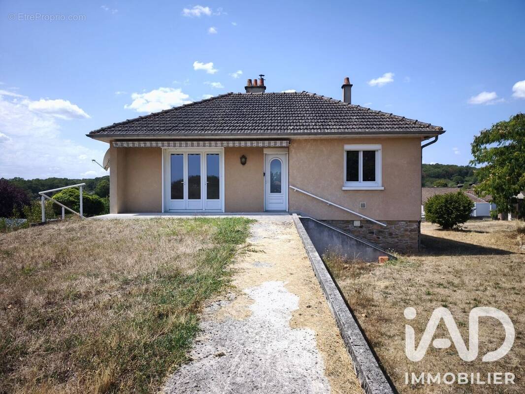 Photo 1 - Maison à SAINT-PRIEST-SOUS-AIXE