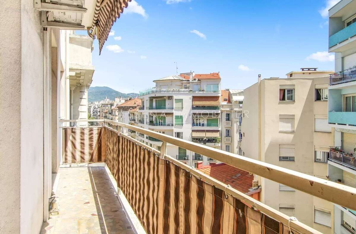 Appartement à NICE