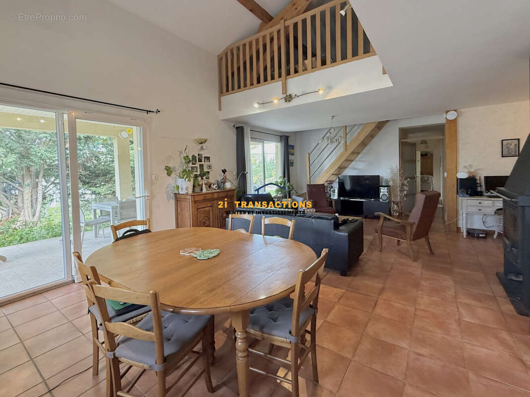 Maison à LA GRAND-CROIX