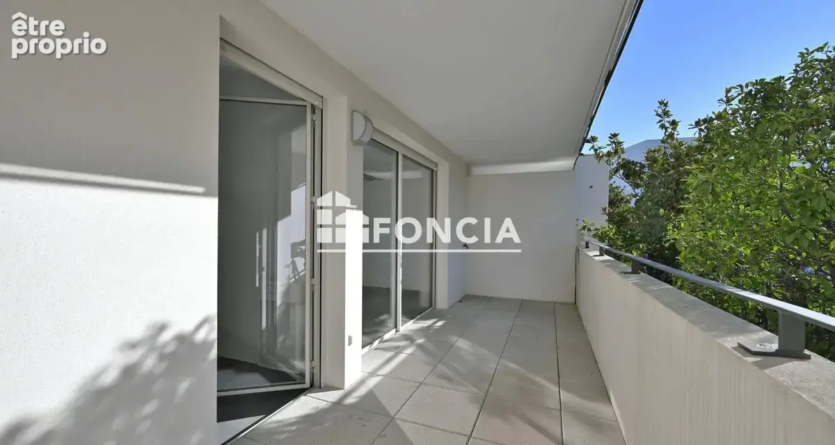 EXCLUSIVITE - T2 lumineux 43 m² – Terrasse 12 m² Sud-Est – Parking - photo 2
