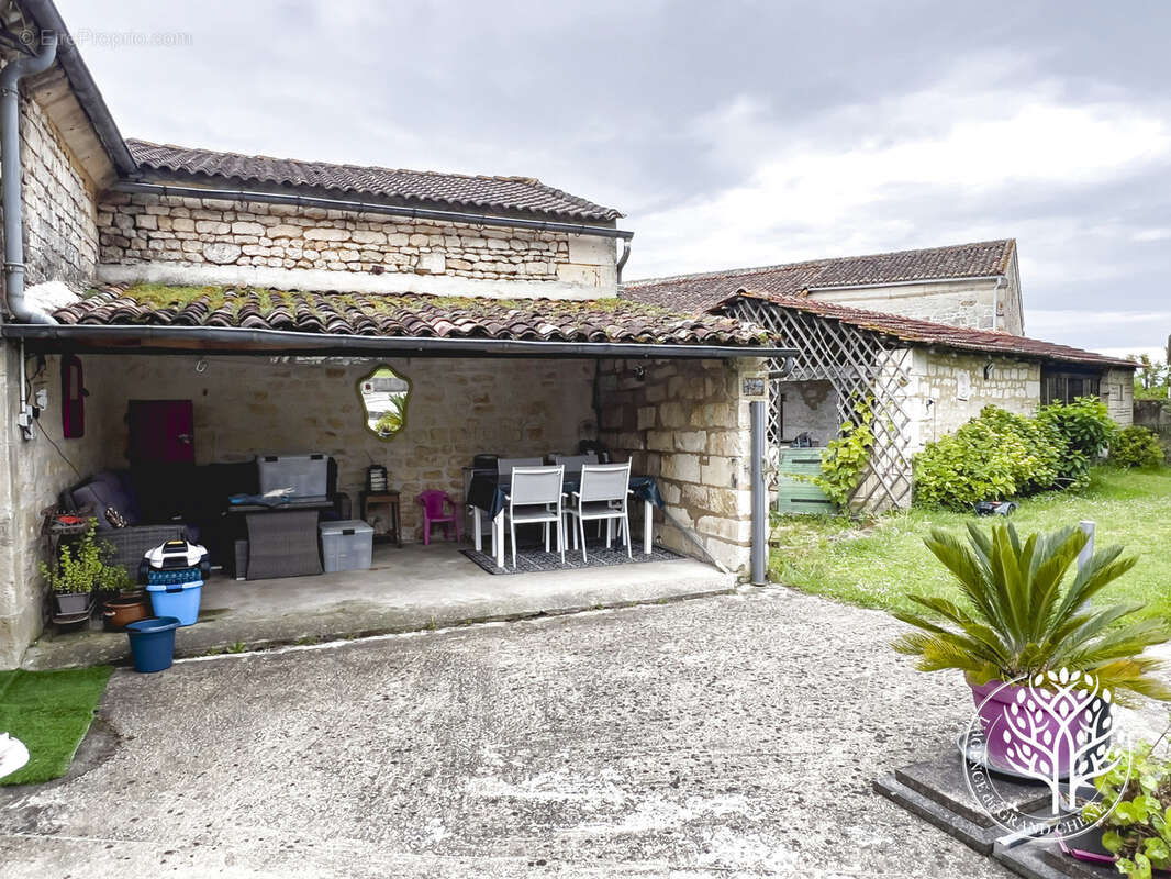 Maison à TESSON