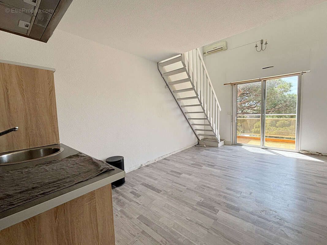 Appartement à HYERES