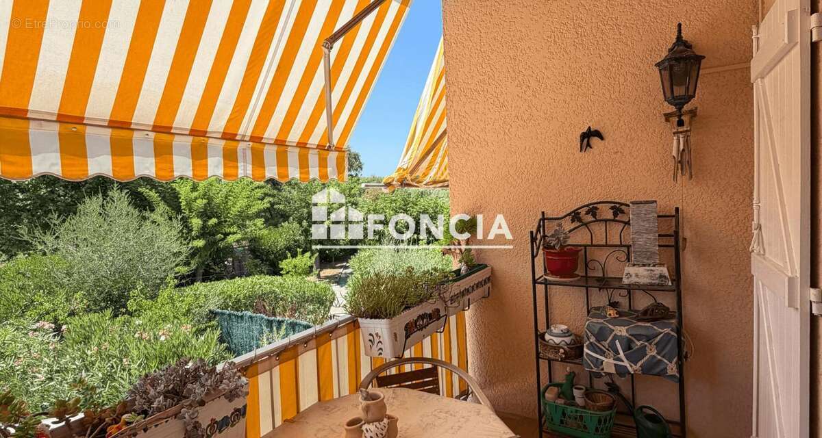 À vendre – studio avec mezzanine, terrasse, garage et parking – viager occupé - photo 2