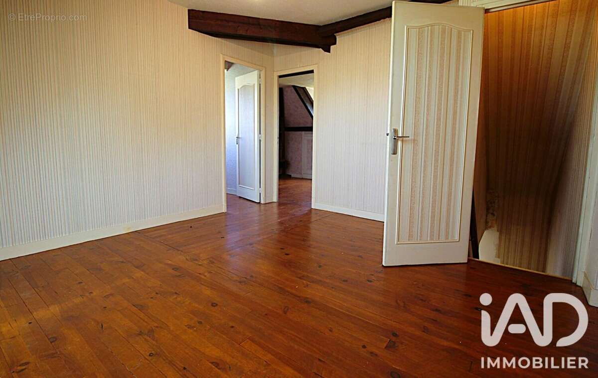 Maison 143 m² à Messei  - photo 8