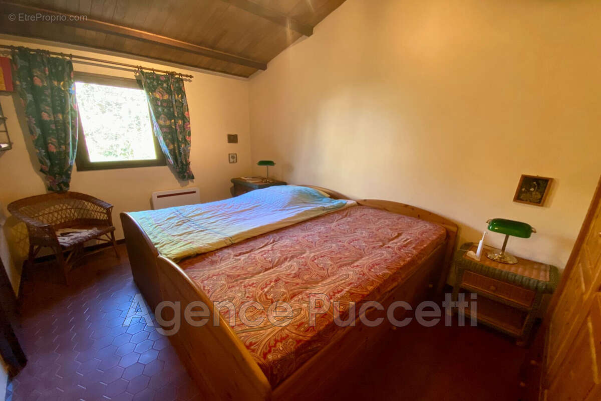 Appartement à VENCE