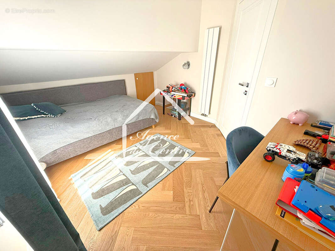 Centre - Ville - MAISON d'Architecte d'exception - photo 12