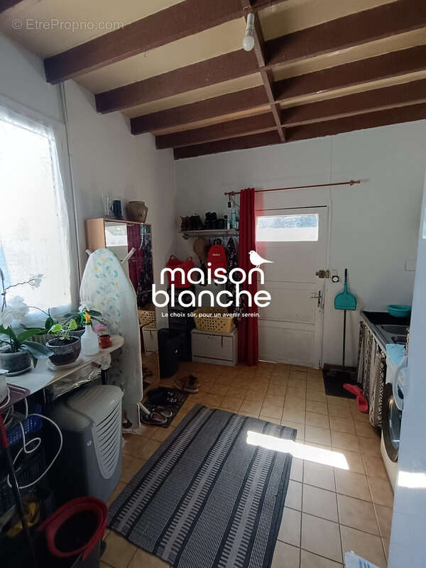 Maison à COUTRAS