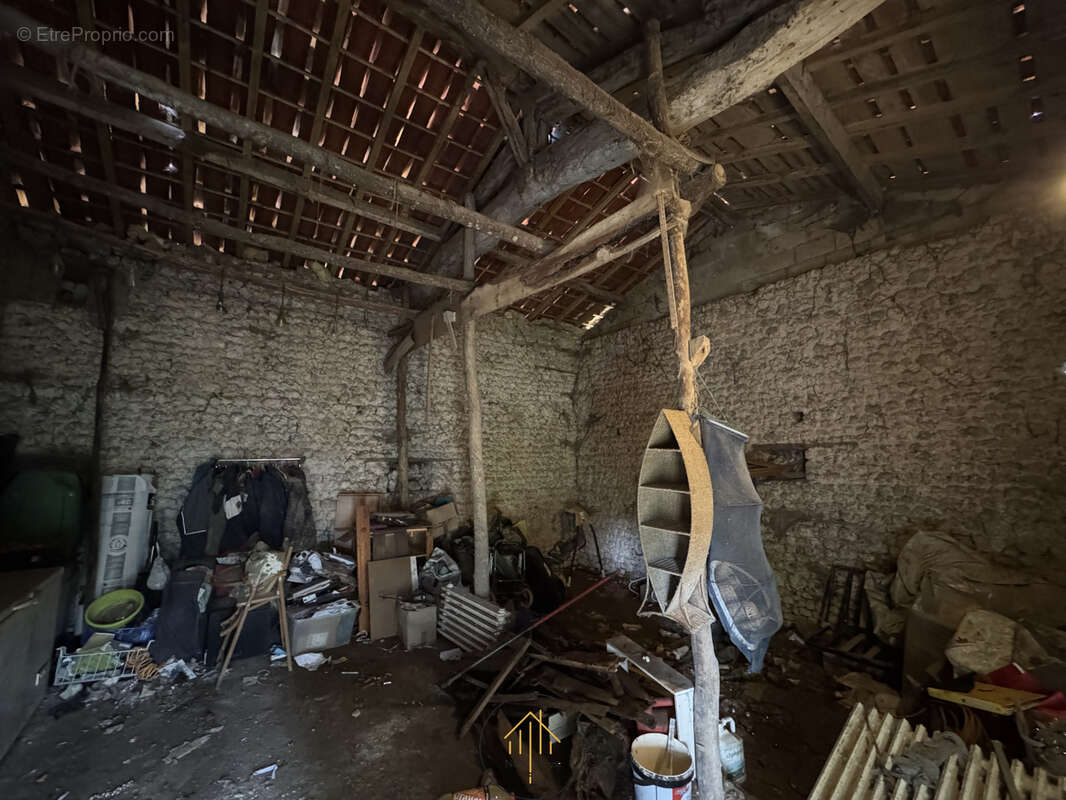 Authentique Moulin à Eau sur 2,7 Hectares : Un Havre de Paix Absolu - photo 17