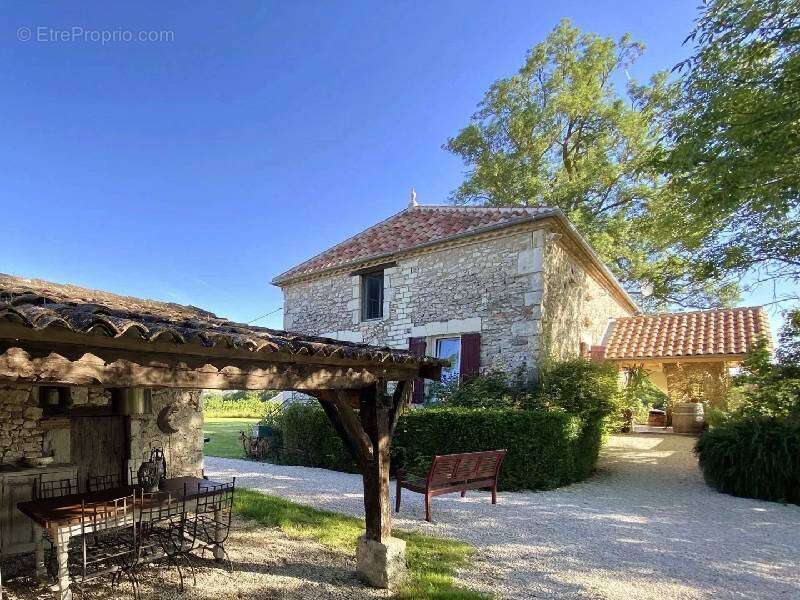 Maison à MONFLANQUIN