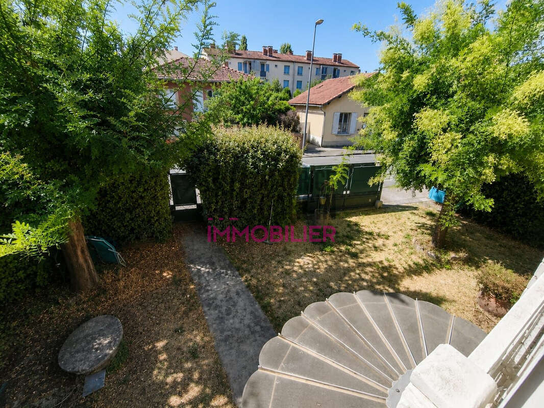 Maison 132 m² à Carpentras  - photo 4