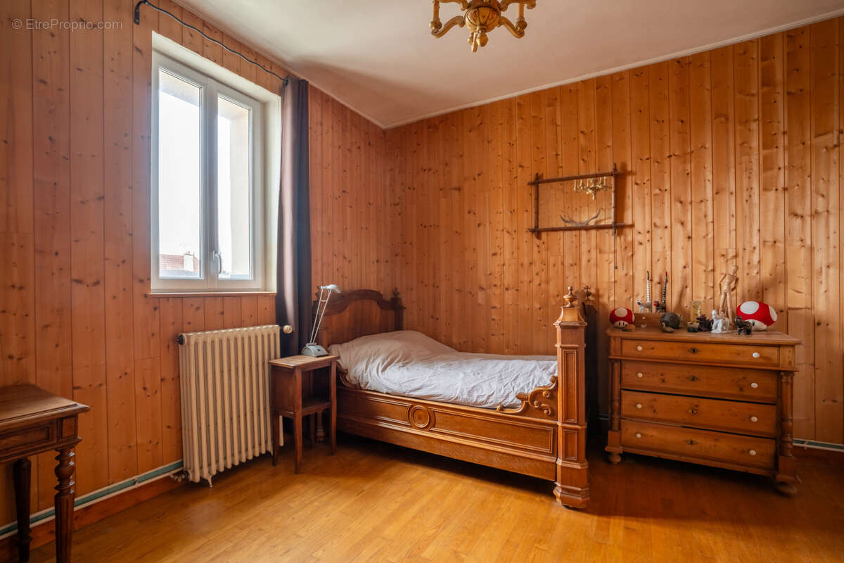 Maison à LE VESINET