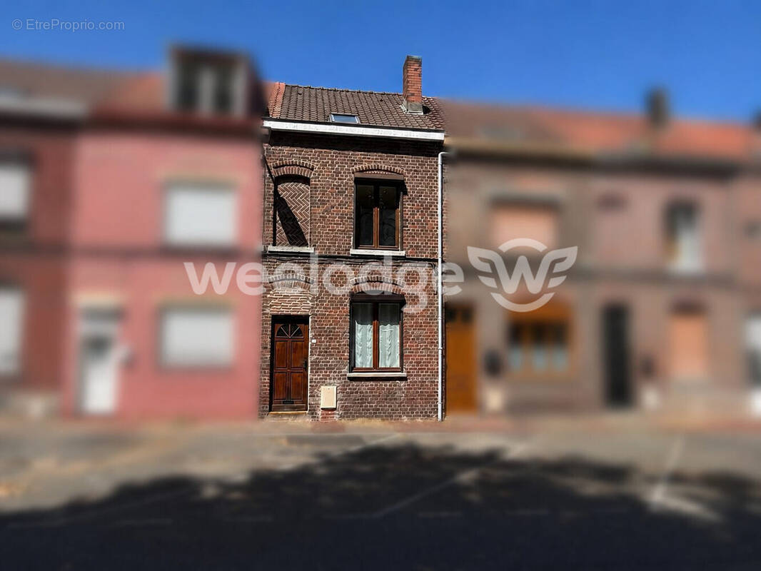 Photo Maison à Tourcoing au prix de 119 000€